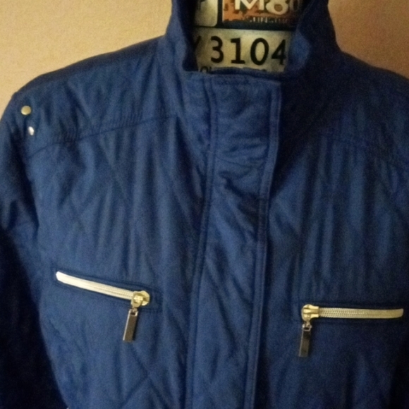 Croft&Barrow Women's SZ L Quilt Style Silver Embellished Fall ๐๐ Jacket - Picture 2 of 12